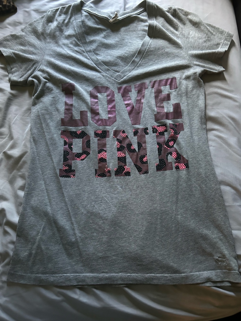 LOVE PINK bling Logo V-Neck Tee - Grey & Pink